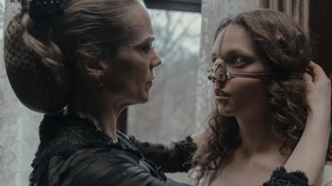 UGLY STEPSISTER - THE | DEN STYGGE STESOSTEREN | 2025